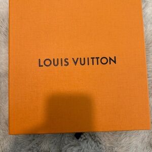 Louis Vuitton Vibrant Orange Box